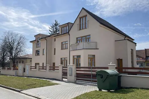 Dům na klíč, Rousínov